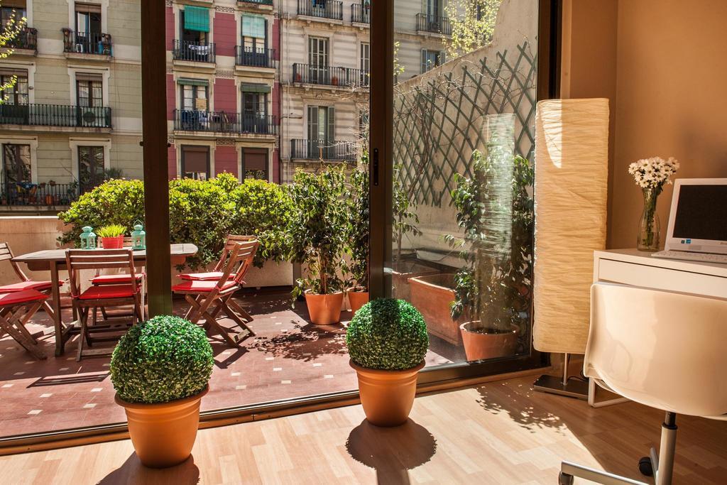 Born Barcelona Hostel (Adults Only) מראה חיצוני תמונה