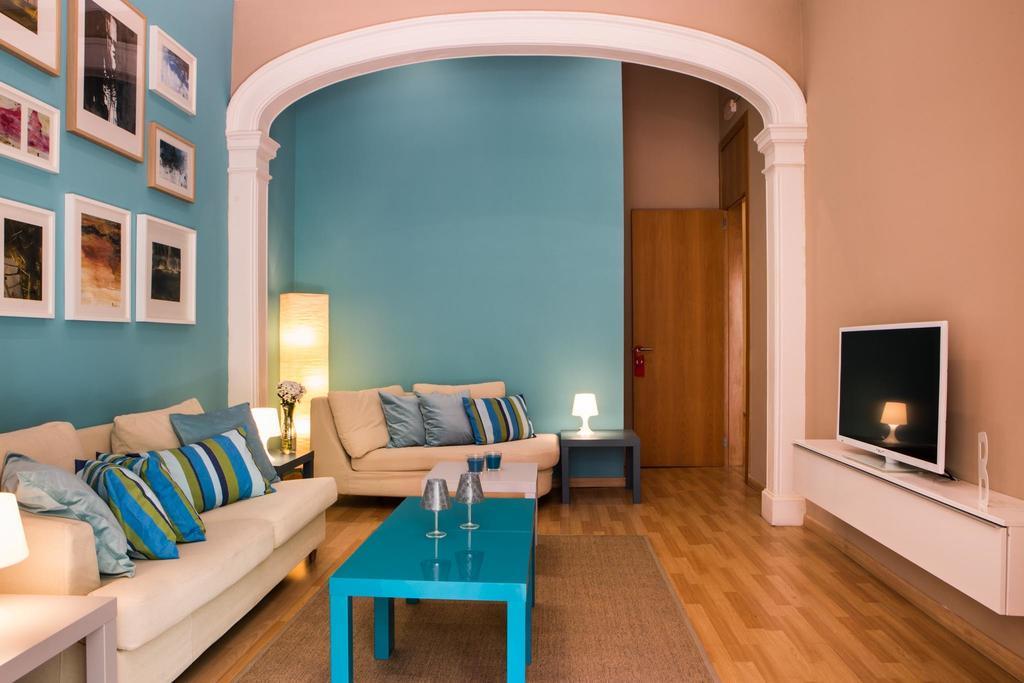 Born Barcelona Hostel (Adults Only) מראה חיצוני תמונה
