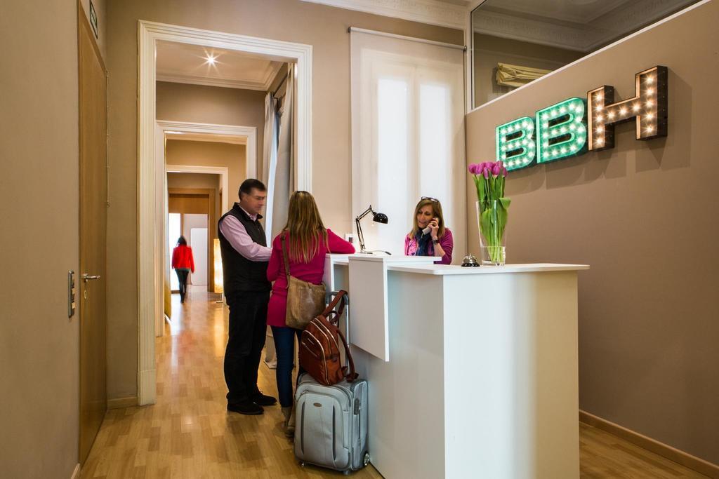 Born Barcelona Hostel (Adults Only) מראה חיצוני תמונה